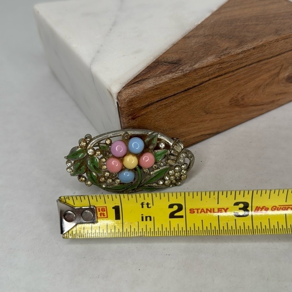 Antique 1920s Floral Enamel Brooch with Multicolor Accents lot B25 - Picture 2 of 7